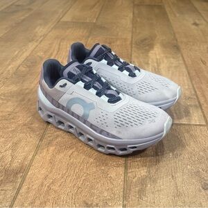 ON Running Women's Sz 8 Cloudmonster Exclusi Pearl/Arctic, Purple, Athletic Shoe